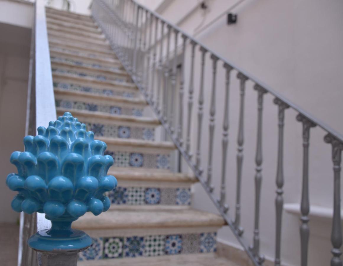 The Court Suites & Spa Taranto Exterior photo